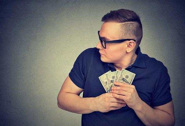 comisiones checking account usa